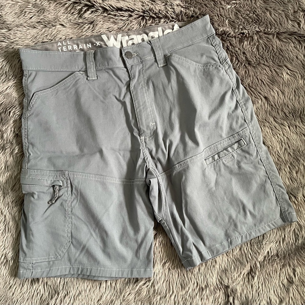 Men’s Shorts Size 34